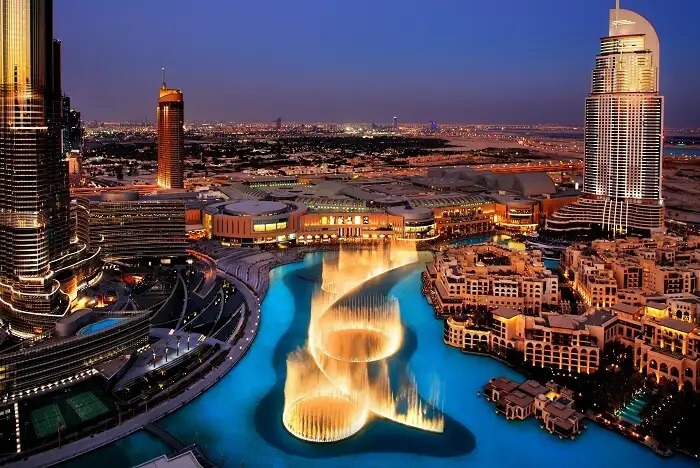 TRAVELLING TO DUBAI: AMAZING AND FUN BUCKET LIST EXPERIENCES IN THE CITY